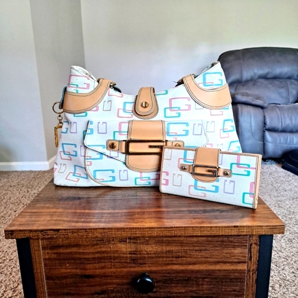 Guess Handbags - Guess Shoulder Bag With Wallet